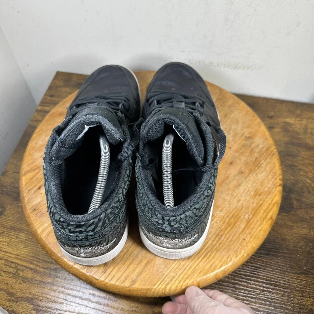 Air Jordan 1 Low Black Elephant FB9907-001 Mens Size 11 Black Cement Grey Shoes